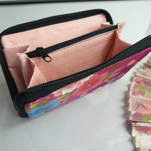 5.5\" zippered Cards and coins wallet - Akane - fushia