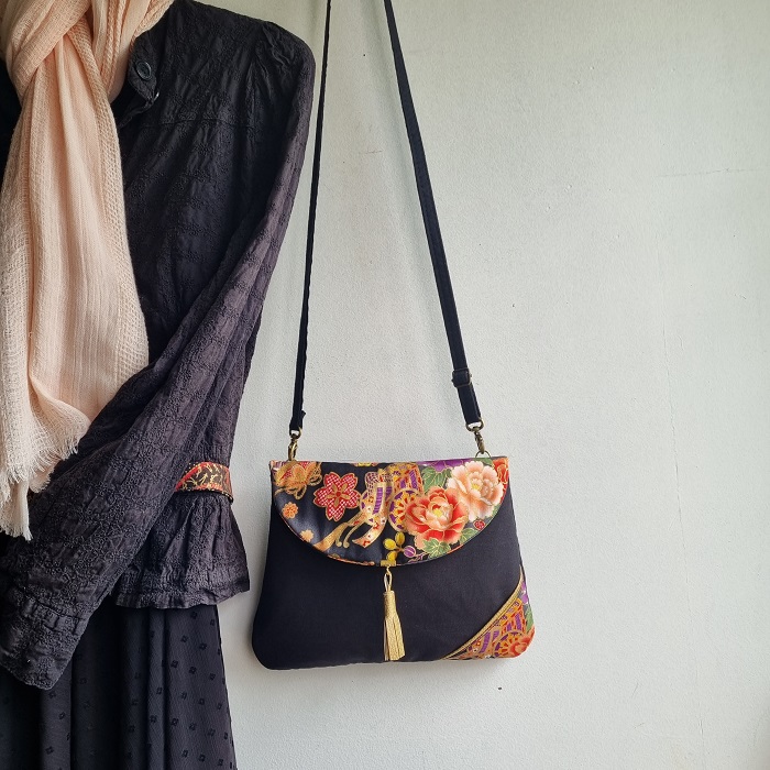 Clutch bag - Akané black gold - evening bag - women\'s clutch - Japanese fabric