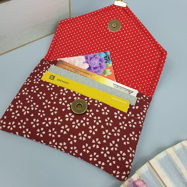 Card case - Sakura red