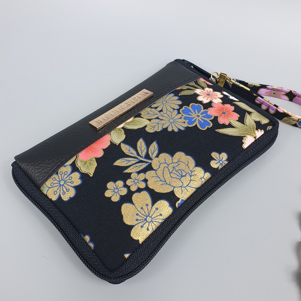 5.5\" zippered Cards and coins wallet - Kanako black gold - black faux leather