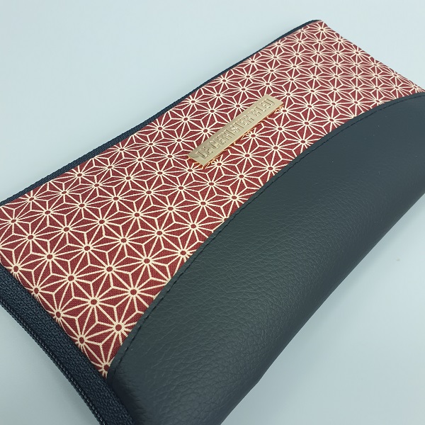 8.3\" long zippered wallet - Asanoha red - black faux leather