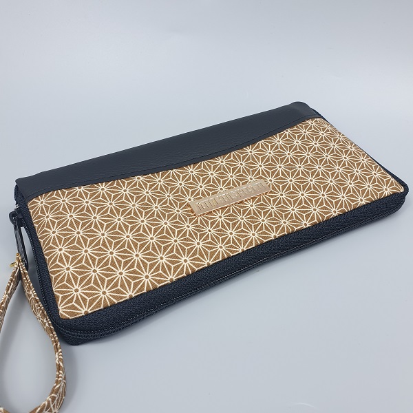 8.3\" long zippered wallet - Asanoha beige - black faux leather